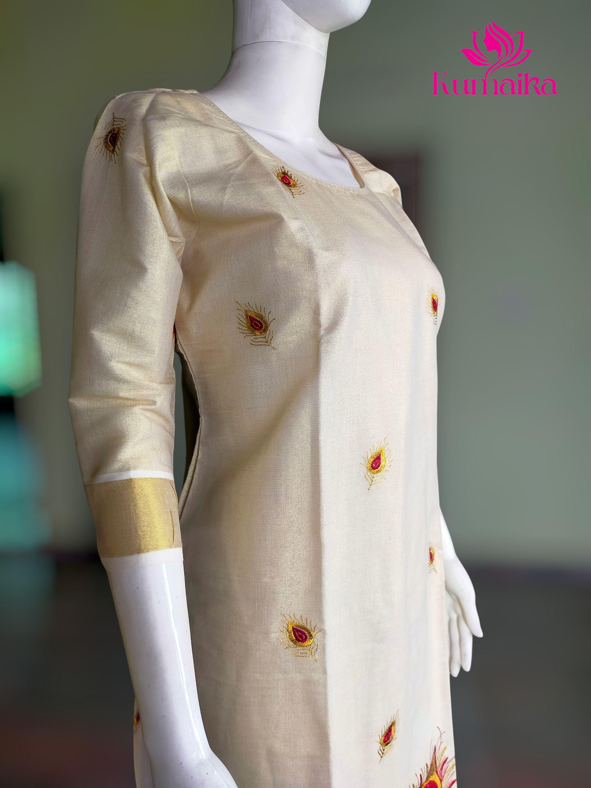 Elegant Peacock Feather theme Kasavu Kurta