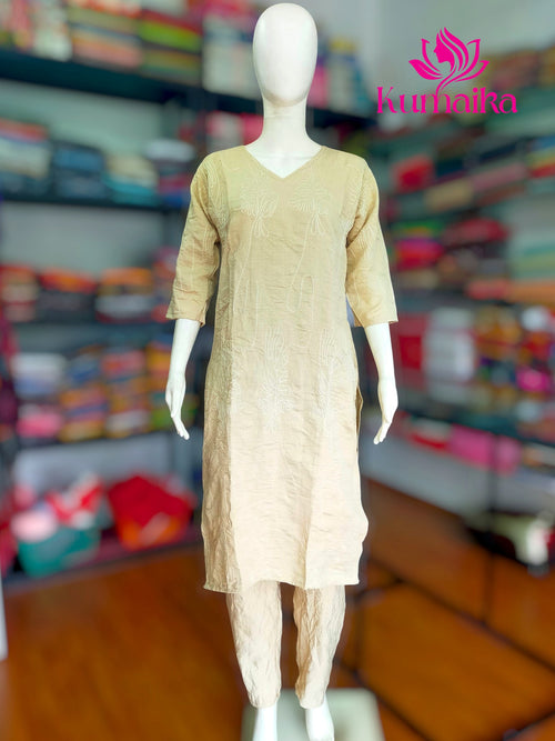 Elegance Embroidered Delta Kurta Set | Ethnic Co-ord
