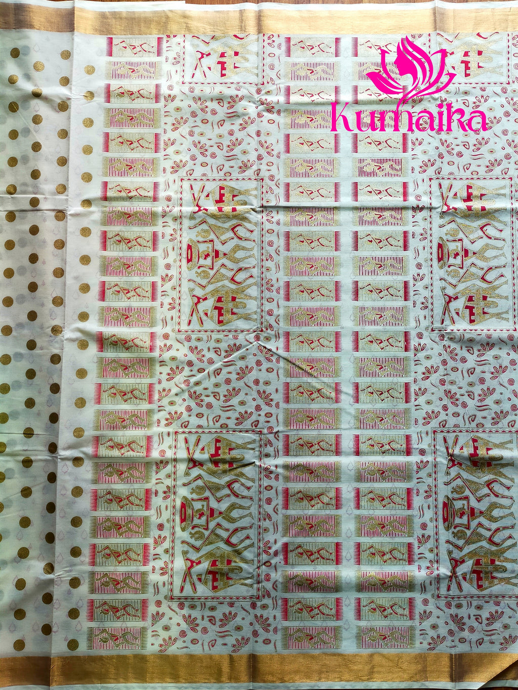 Traditional Kasavu Saree